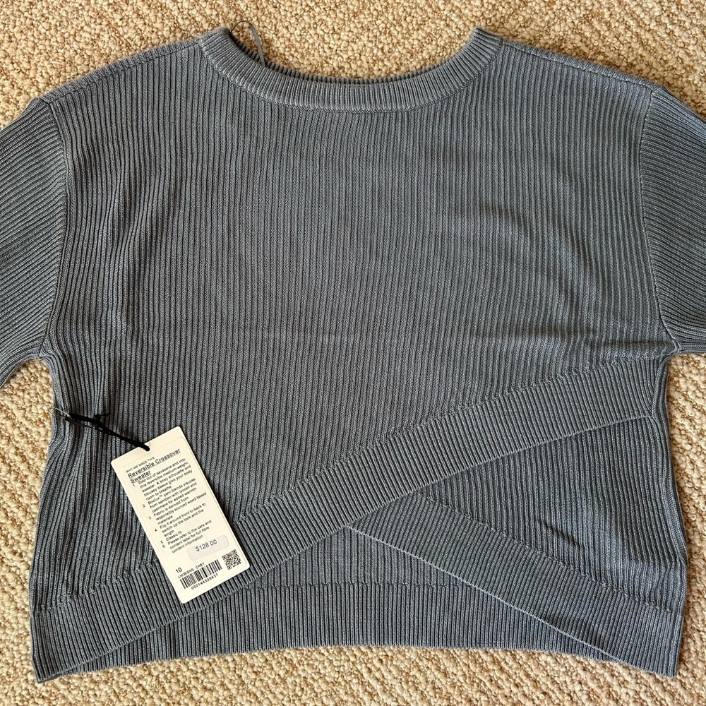 NWT Lululemon Reversible Crossover Sweater in Chambray Blue - Size 10 - Picture 8 of 14